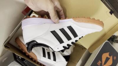 Adidas Copa Mundial Team Astro TF Low-Tops Football Shoes - Black/White