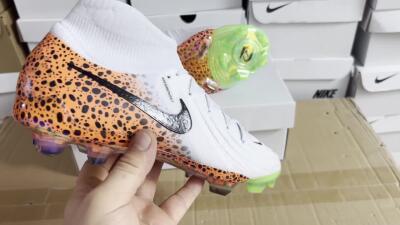Nike Phantom Luna Elite NU FG High-Tops Football Boots - White/Black/Orange