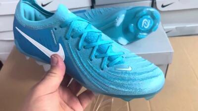 Nike Phantom Luna Elite NU FG Low-Tops Football Boots - Light Blue/White